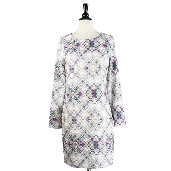 Lavand | Long Sleeve Geometric Print Shift Dress - Picture 3 of 7